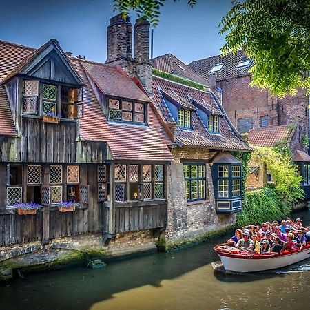 B&B Exclusive Guesthouse Bonifacius Brugge Bagian luar foto